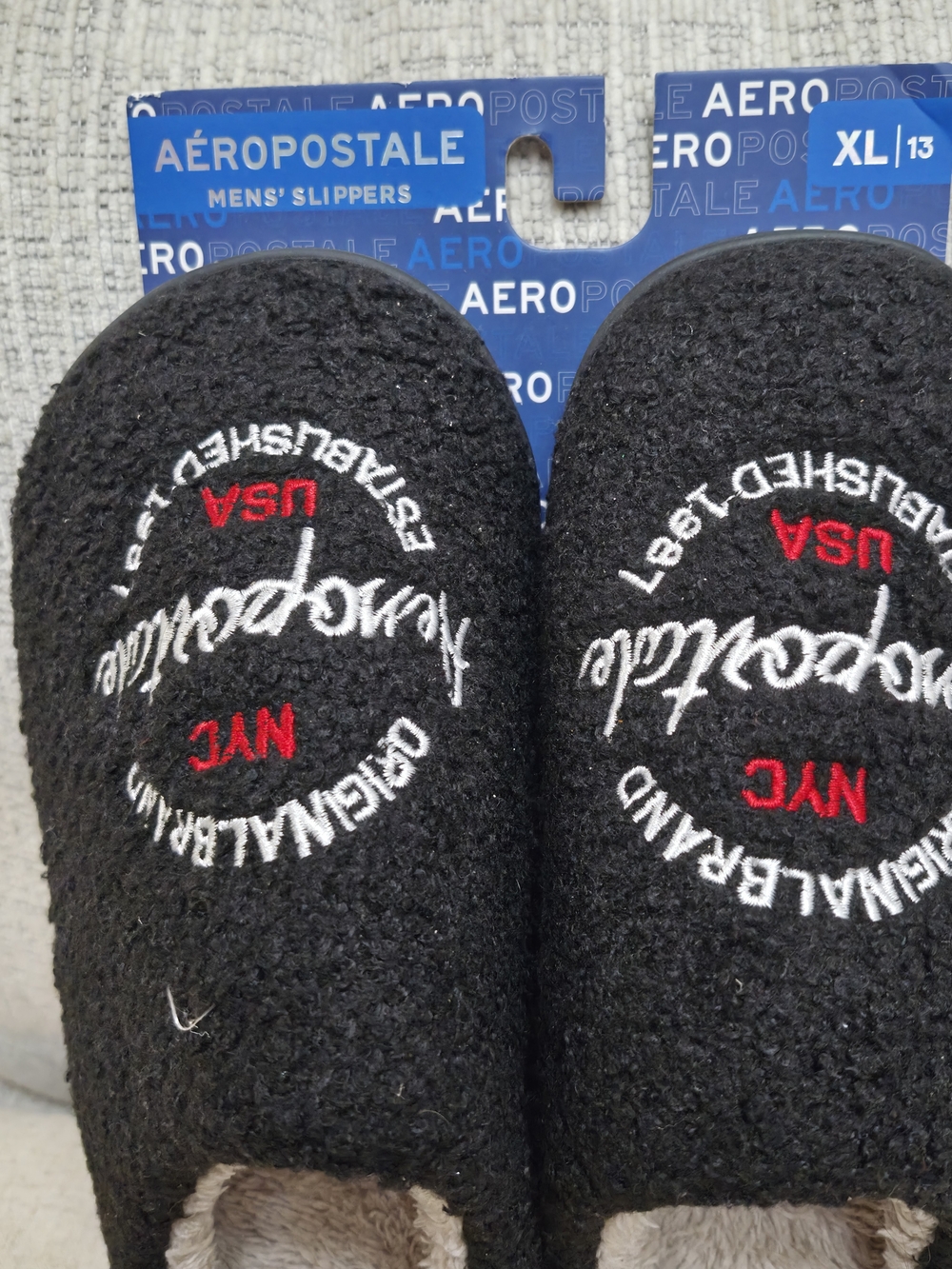 Aeropostale Men's Black Slip-On Slippers Size 13men